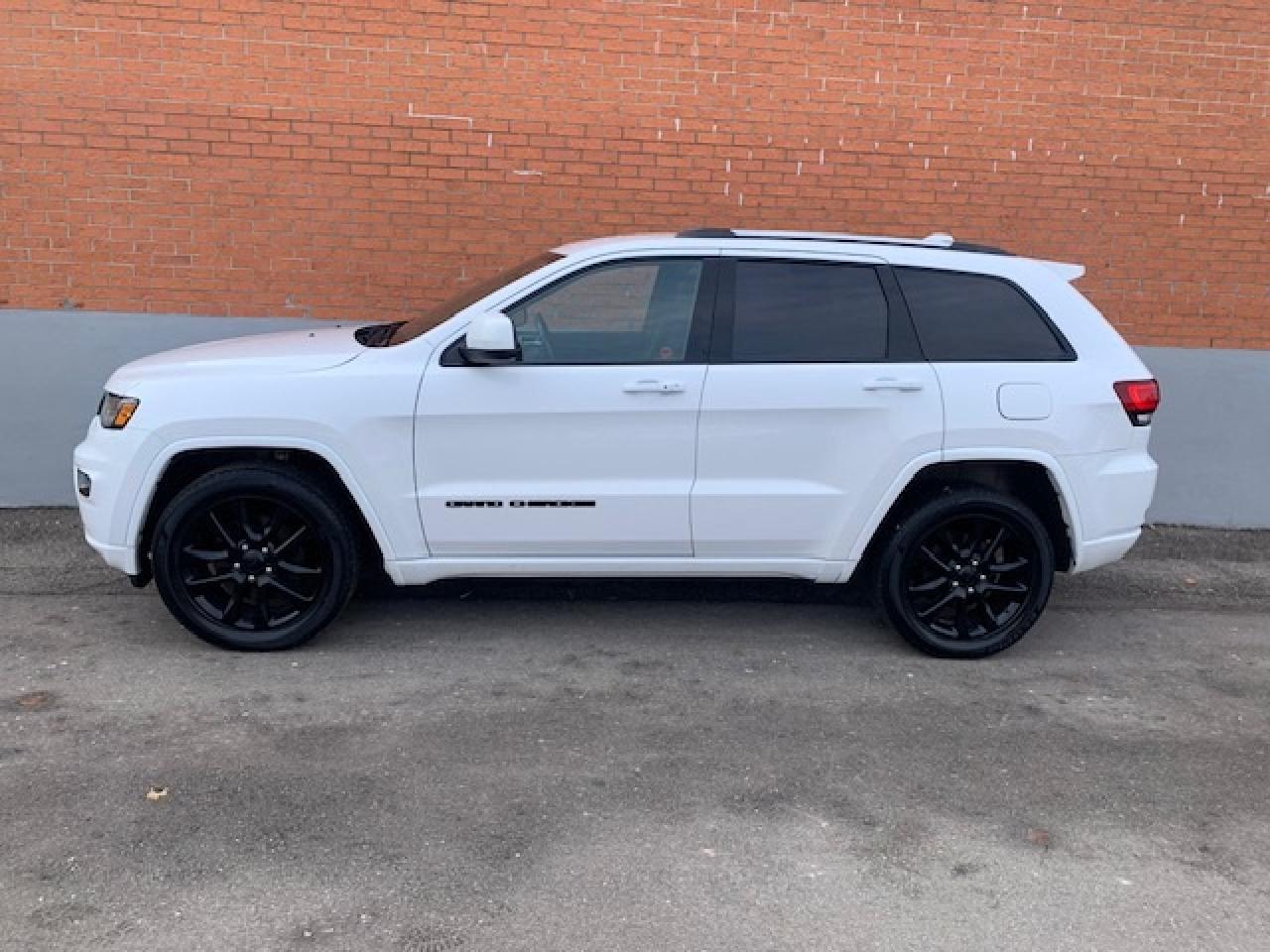2021 Jeep Grand Cherokee ALTITUDE 4X4 Photo