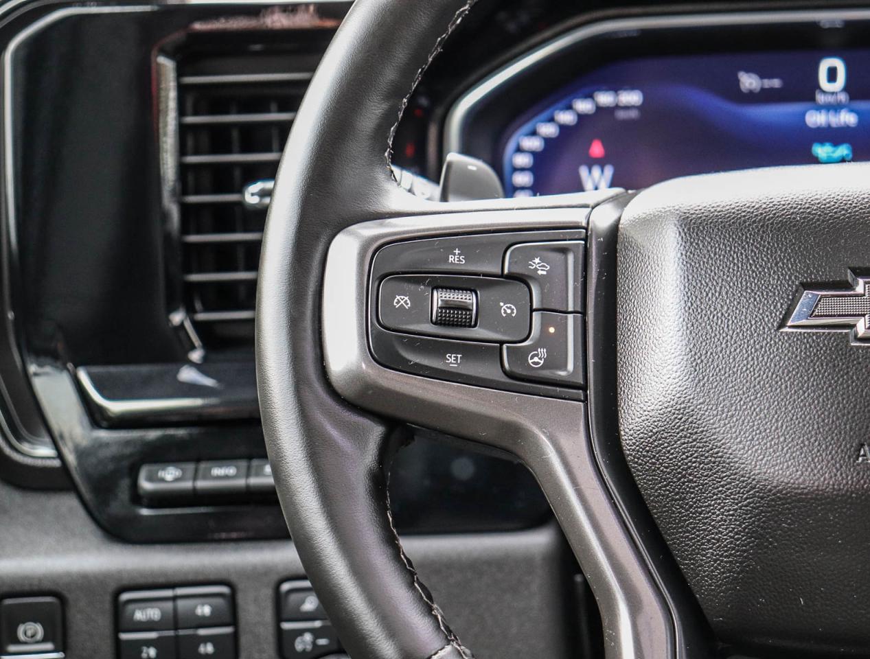 2025 Chevrolet Silverado 1500 ZR2 Photo