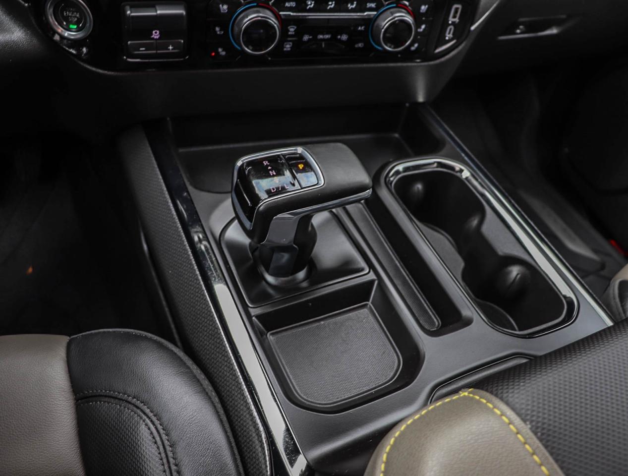 2025 Chevrolet Silverado 1500 ZR2 Photo