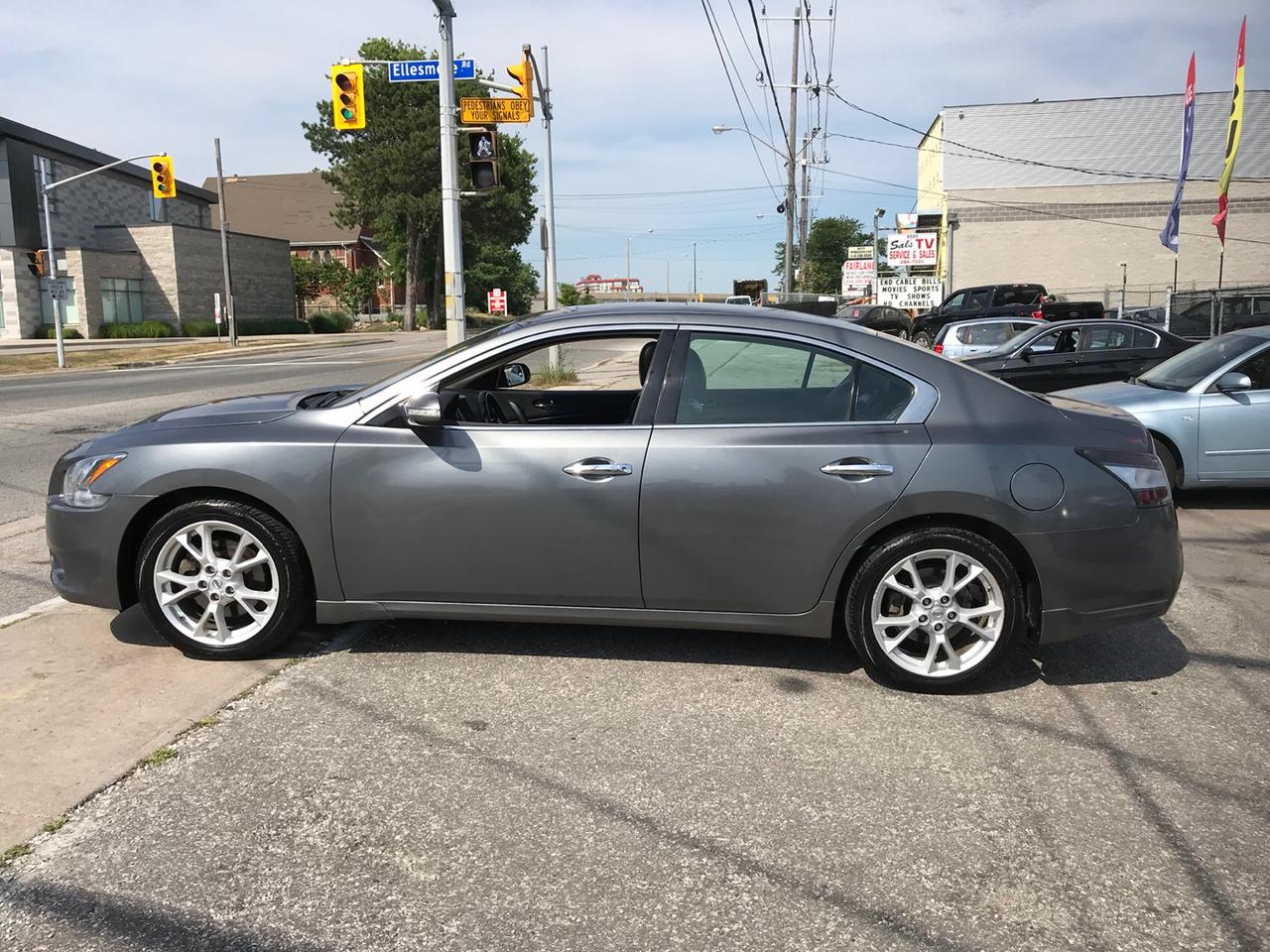2014 Nissan Maxima SV/LEATHER/SUNROOF Photo4