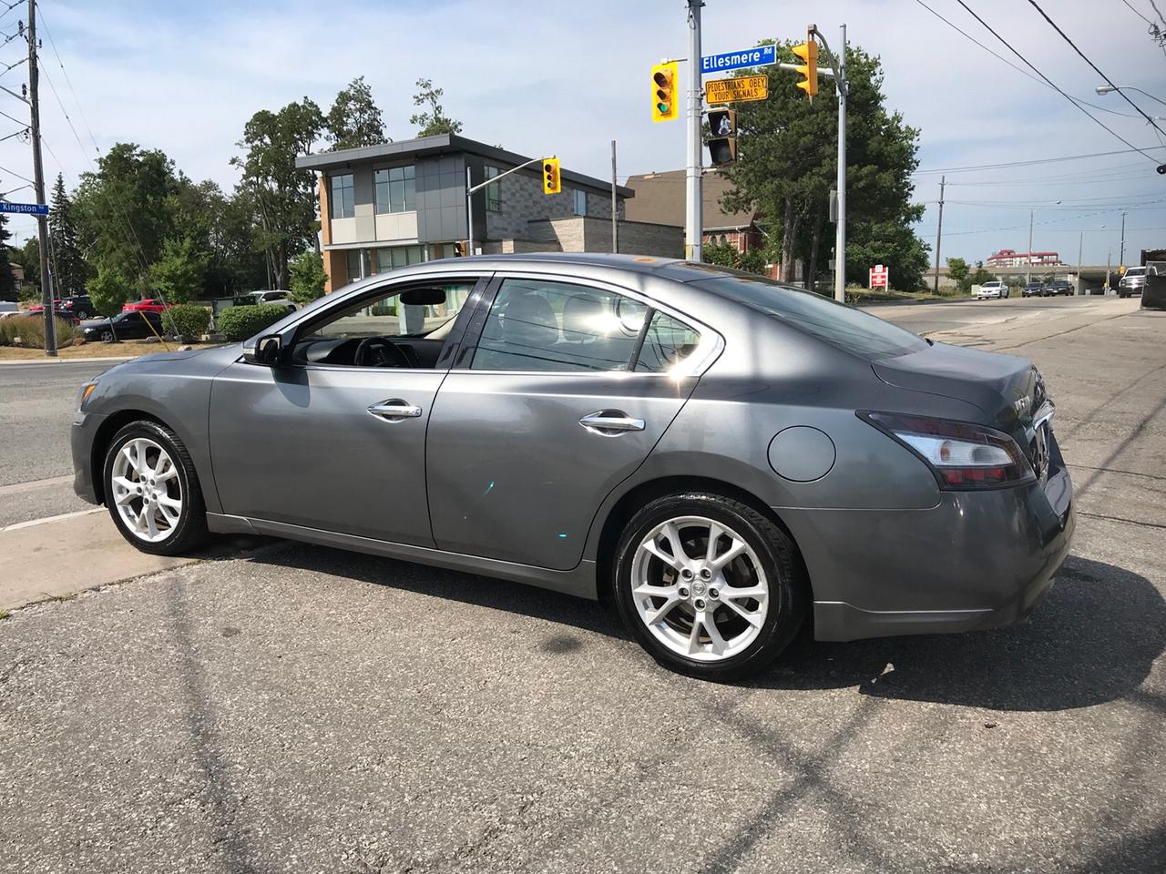2014 Nissan Maxima SV/LEATHER/SUNROOF Photo