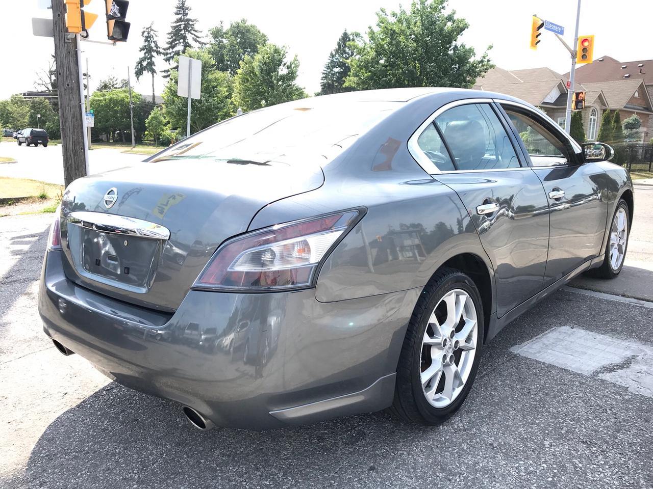 2014 Nissan Maxima SV/LEATHER/SUNROOF Photo
