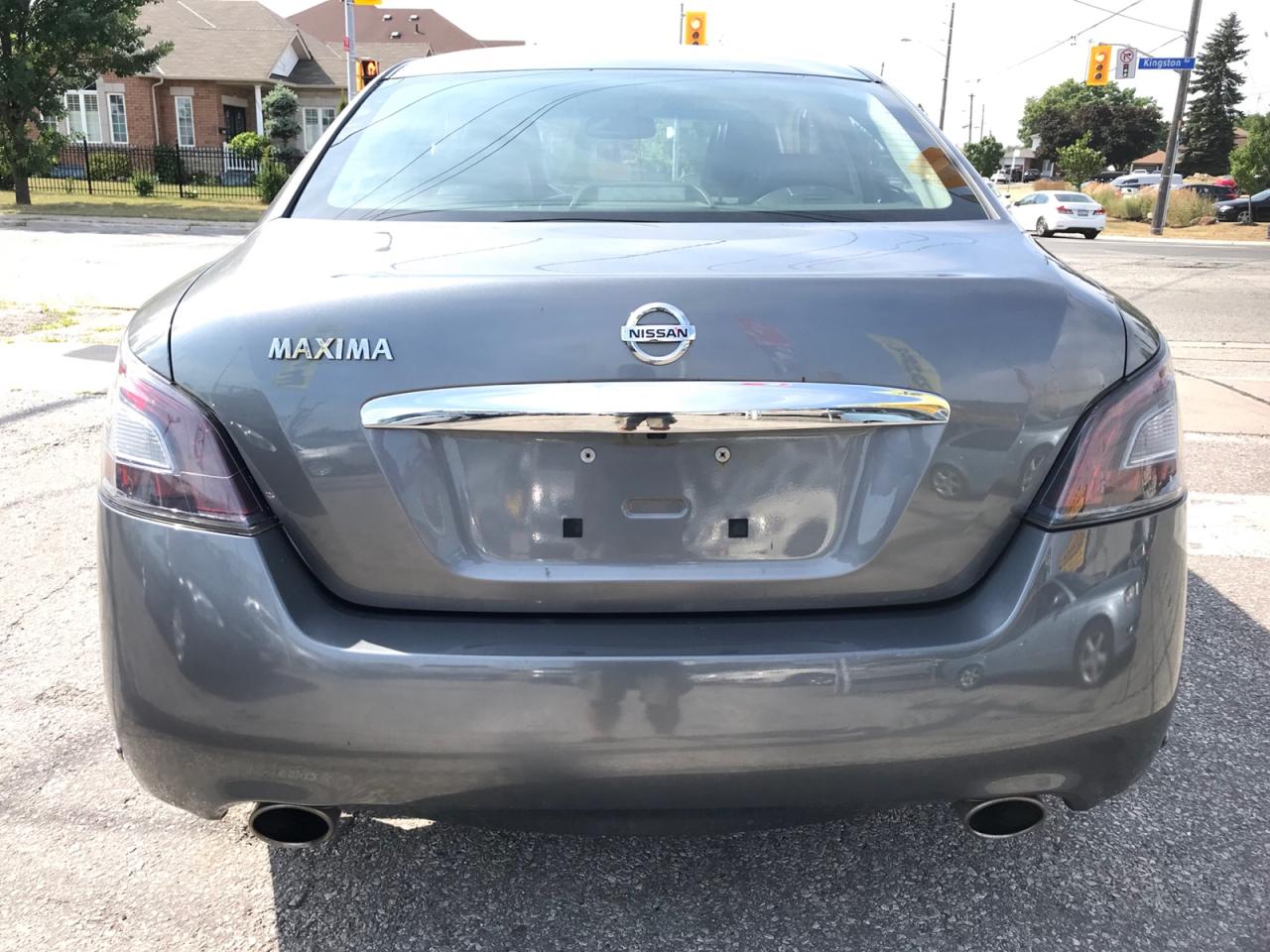 2014 Nissan Maxima SV/LEATHER/SUNROOF Photo