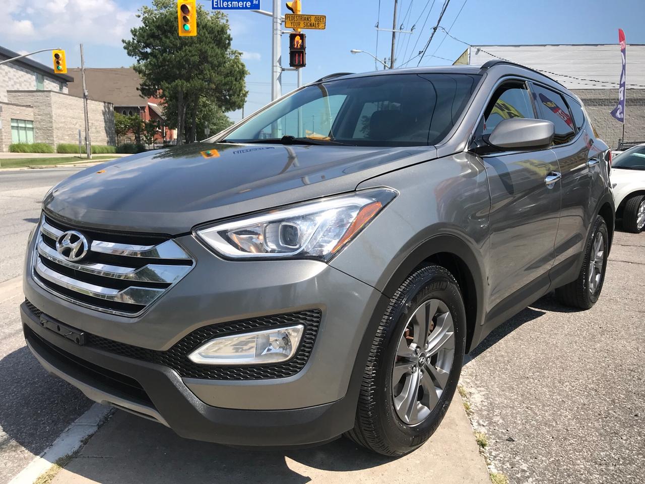 2013 Hyundai Santa Fe Sport 2.0 AWD Photo1