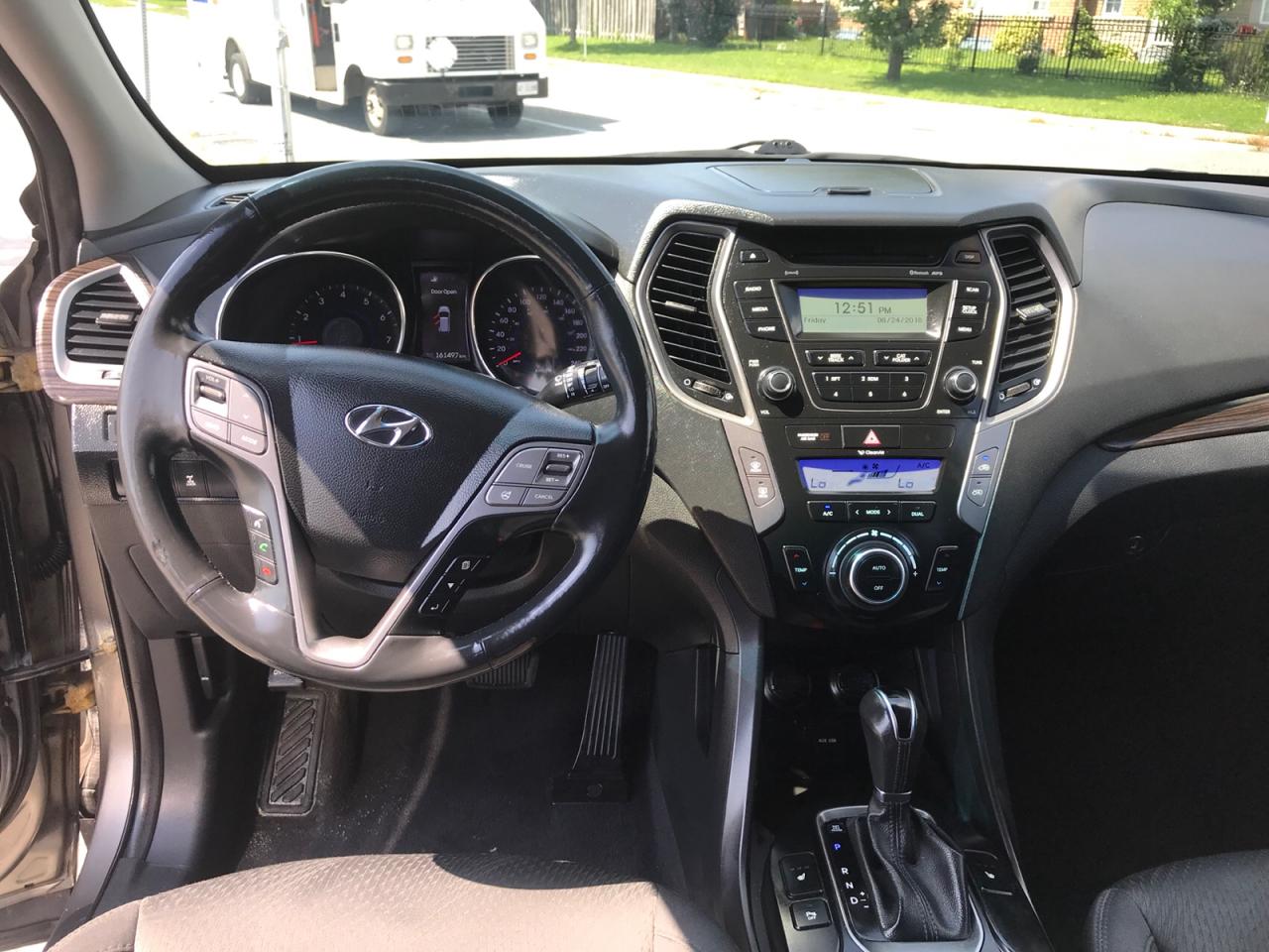 2013 Hyundai Santa Fe Sport 2.0 AWD Photo