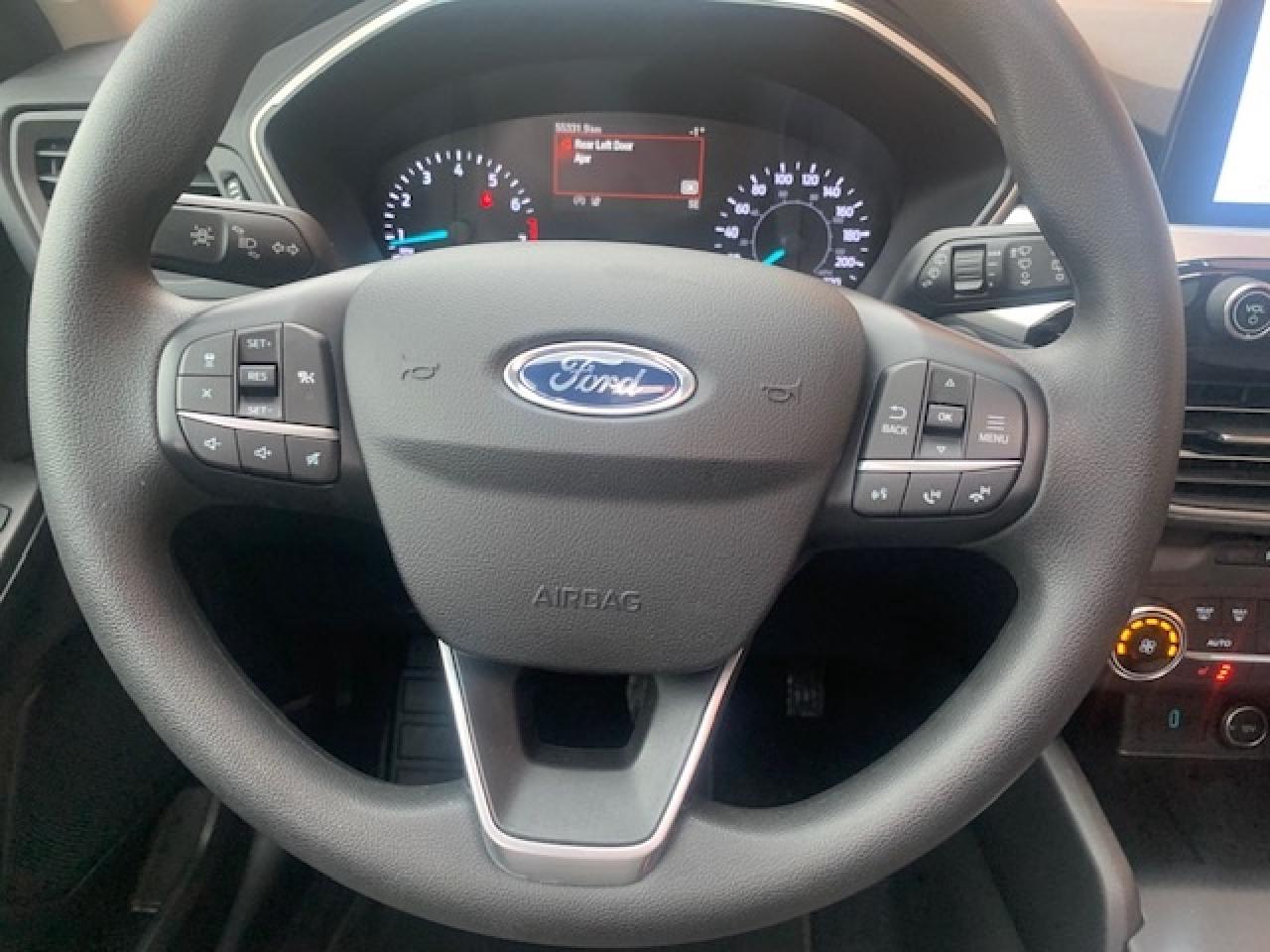2020 Ford Escape SE AWD Photo