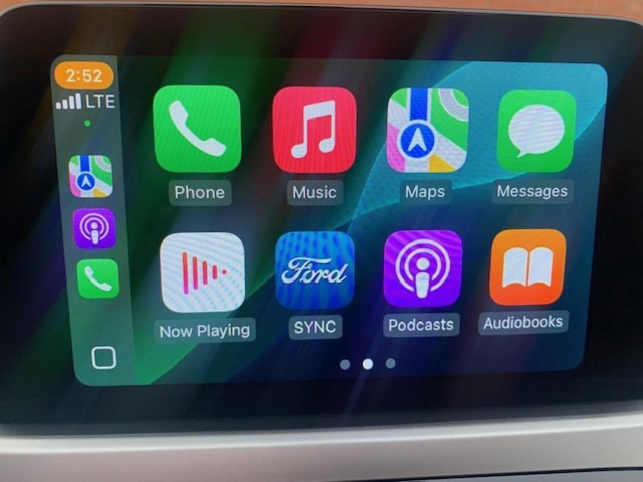 2020 Ford Escape SE AWD Photo