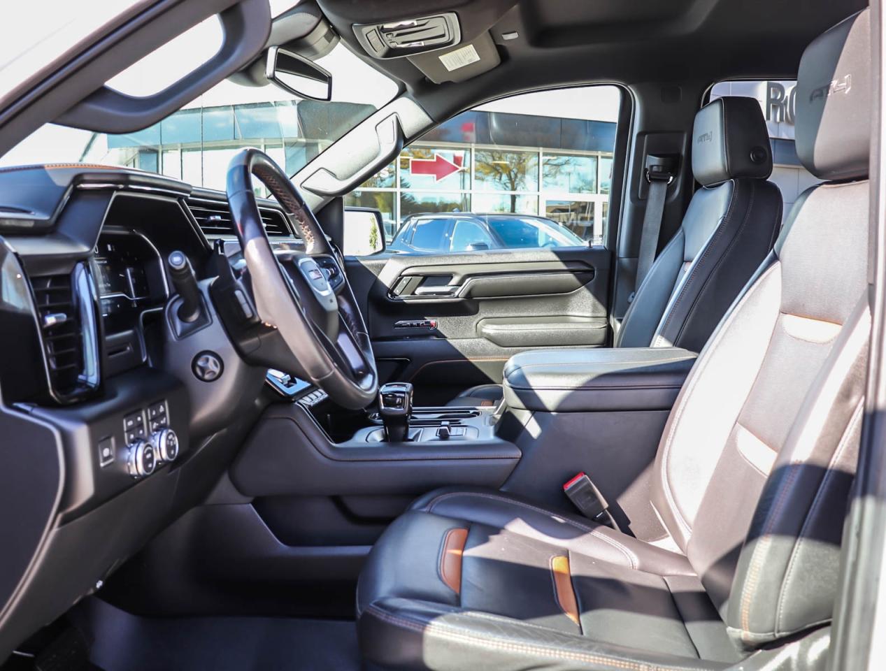 2023 GMC Sierra 1500 AT4 Photo