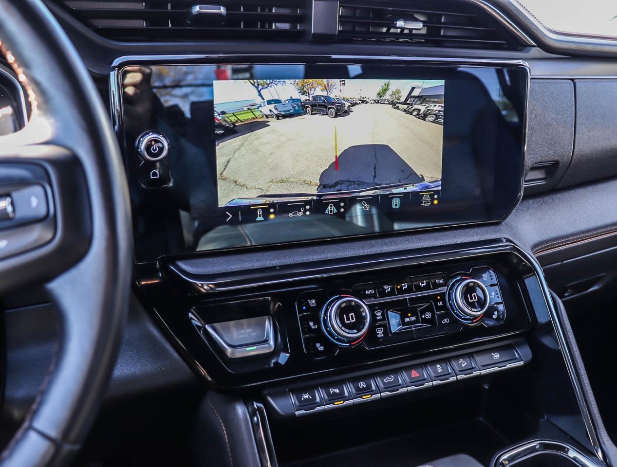 2023 GMC Sierra 1500 AT4 Photo