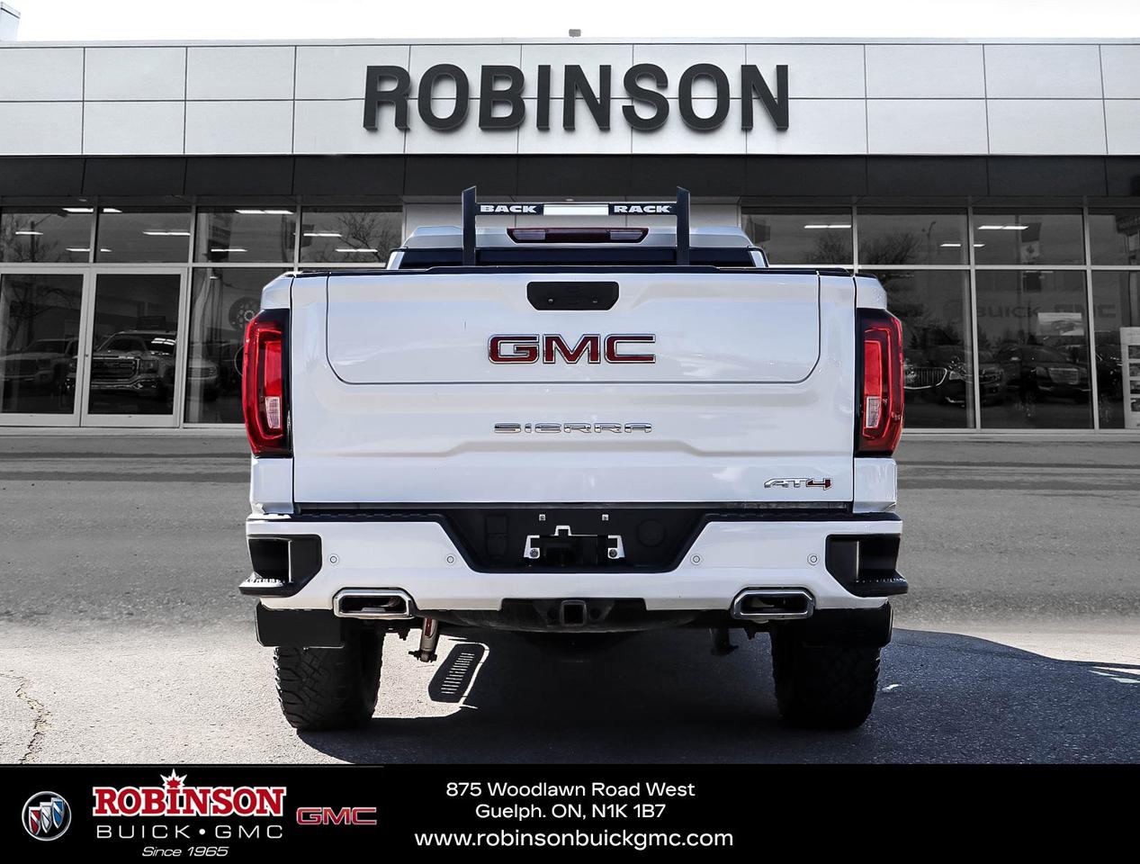 2023 GMC Sierra 1500 AT4 Photo3