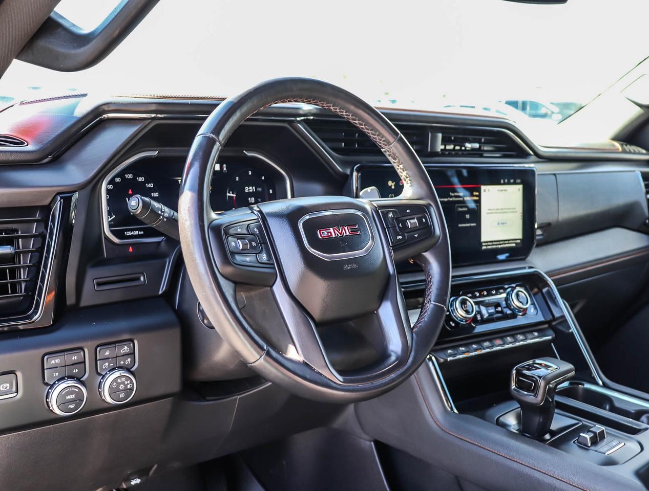 2023 GMC Sierra 1500 AT4 Photo