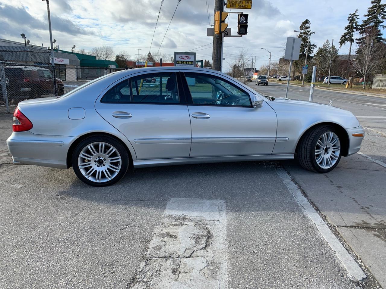2008 Mercedes-Benz E350 E350 Luxury Photo