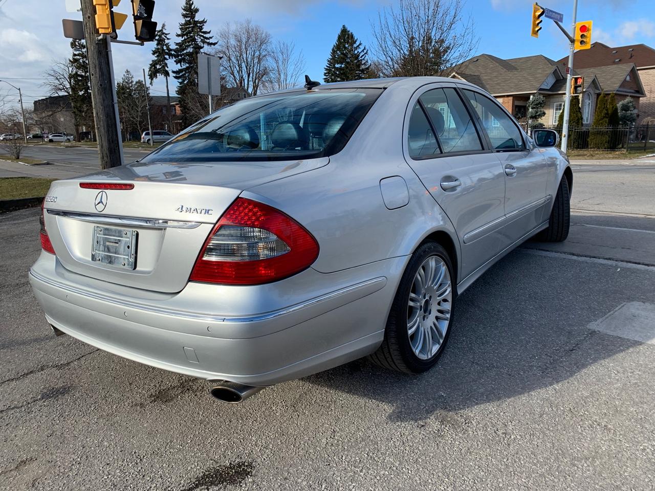 2008 Mercedes-Benz E350 E350 Luxury Photo