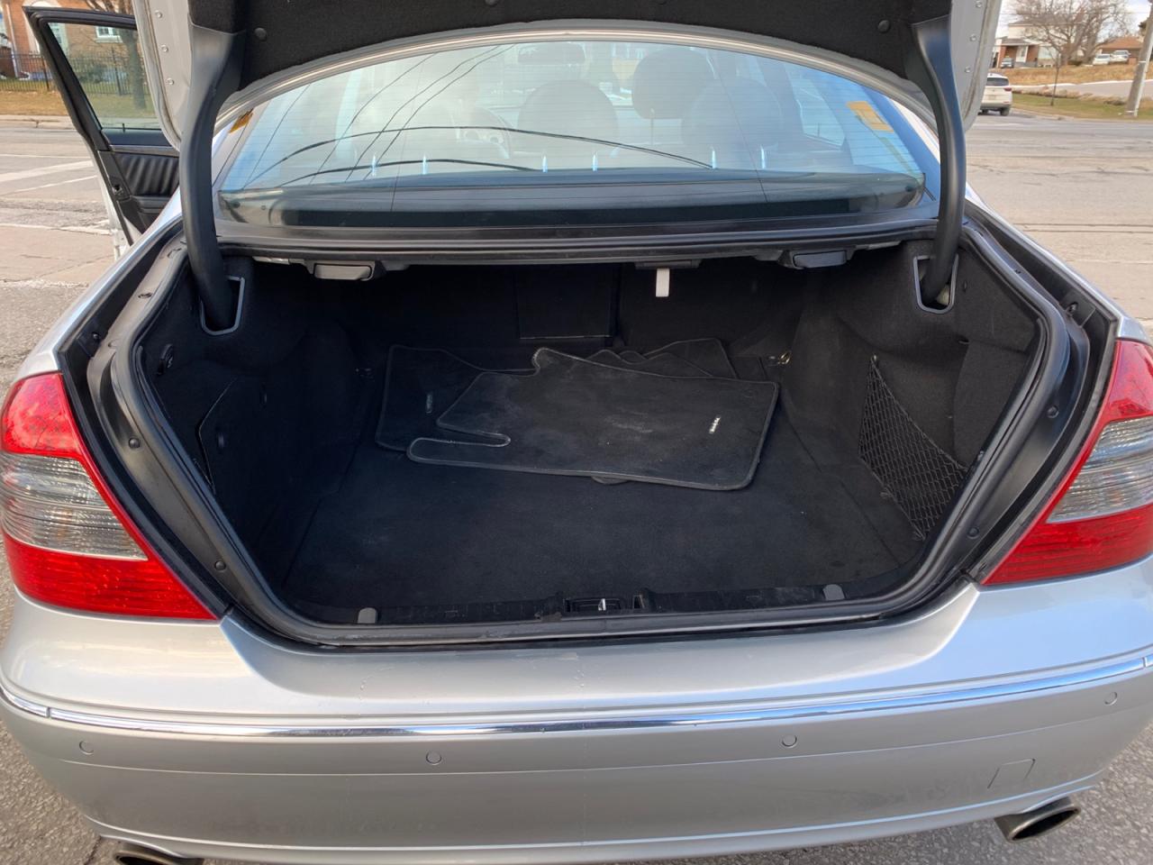 2008 Mercedes-Benz E350 E350 Luxury Photo