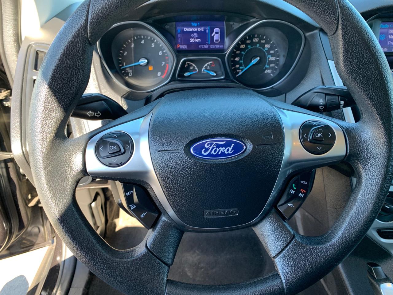 2013 Ford Focus SE Hatch Photo