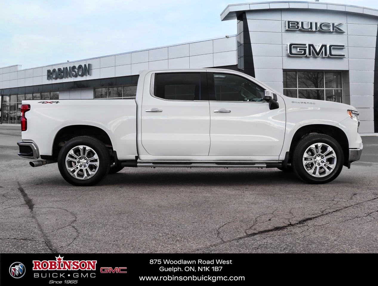 2023 Chevrolet Silverado 1500 LTZ Photo2