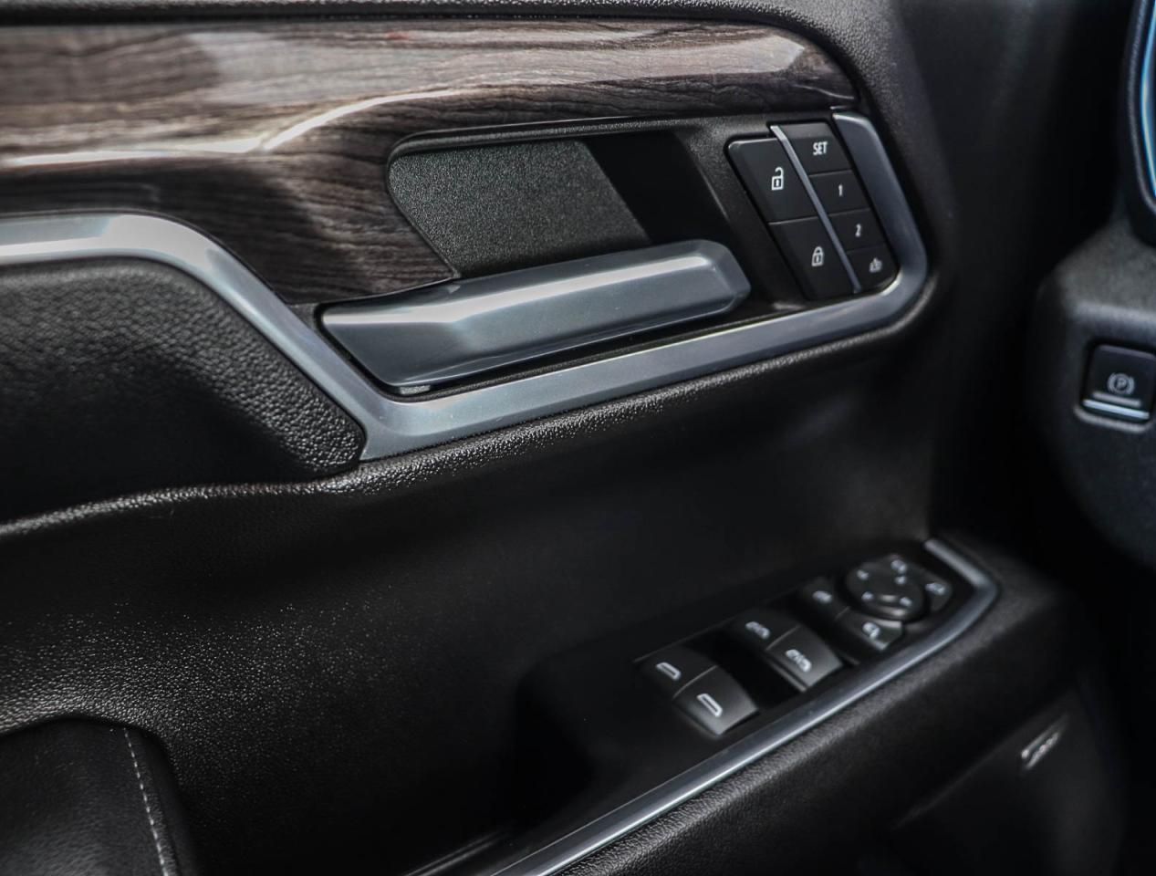 2023 Chevrolet Silverado 1500 LTZ Photo