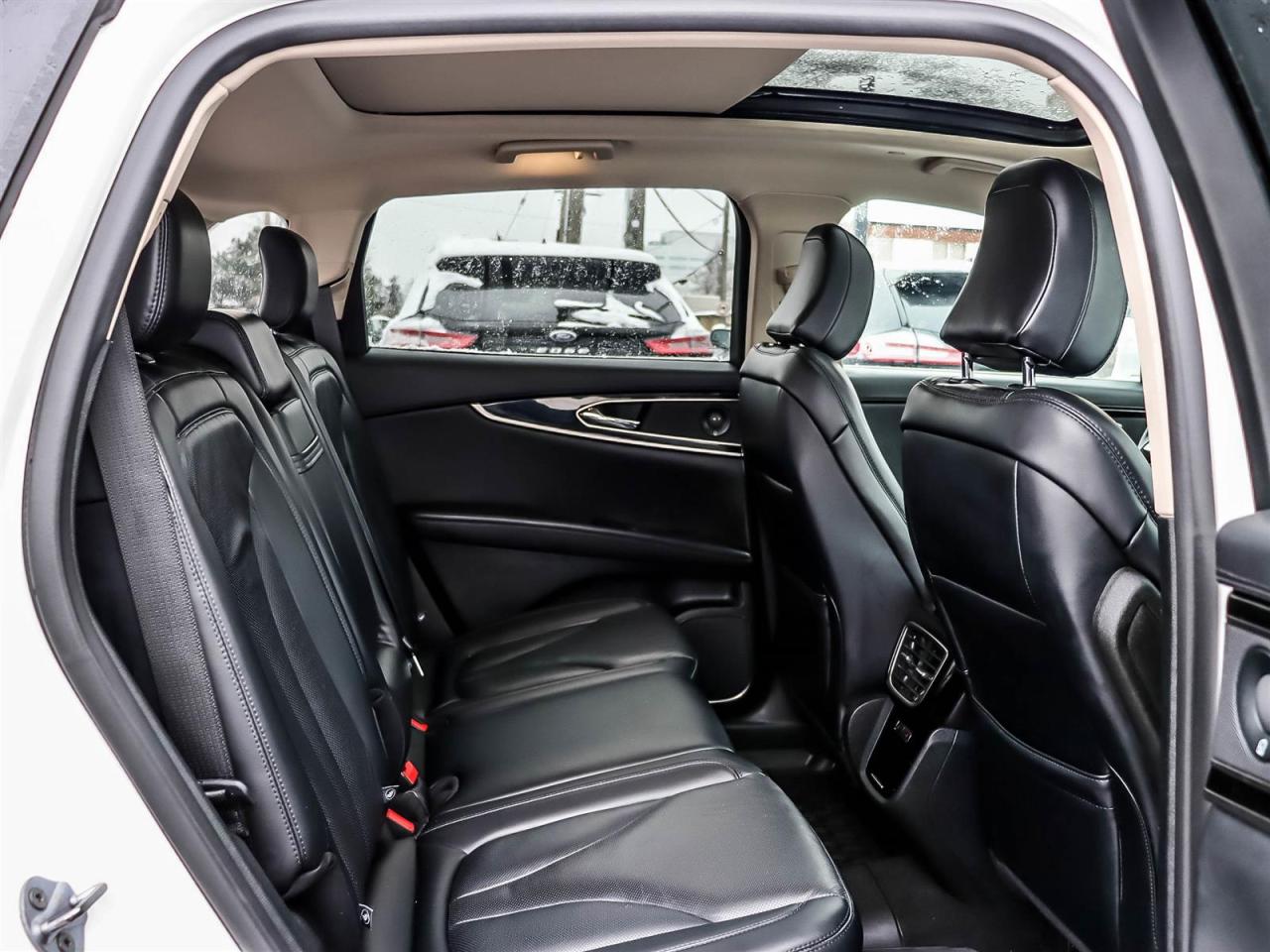 2023 Lincoln Nautilus RESERVE Photo