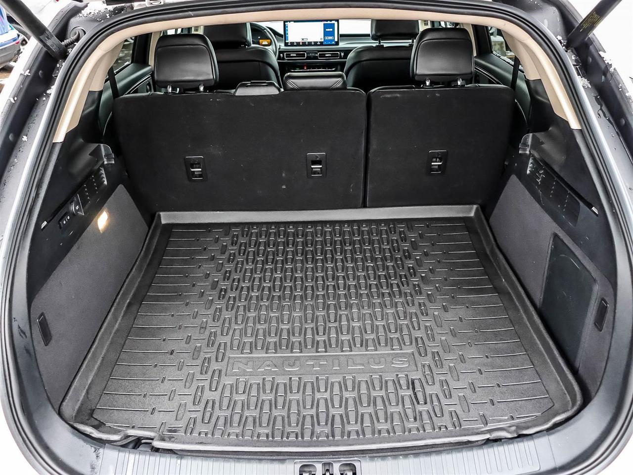 2023 Lincoln Nautilus RESERVE Photo