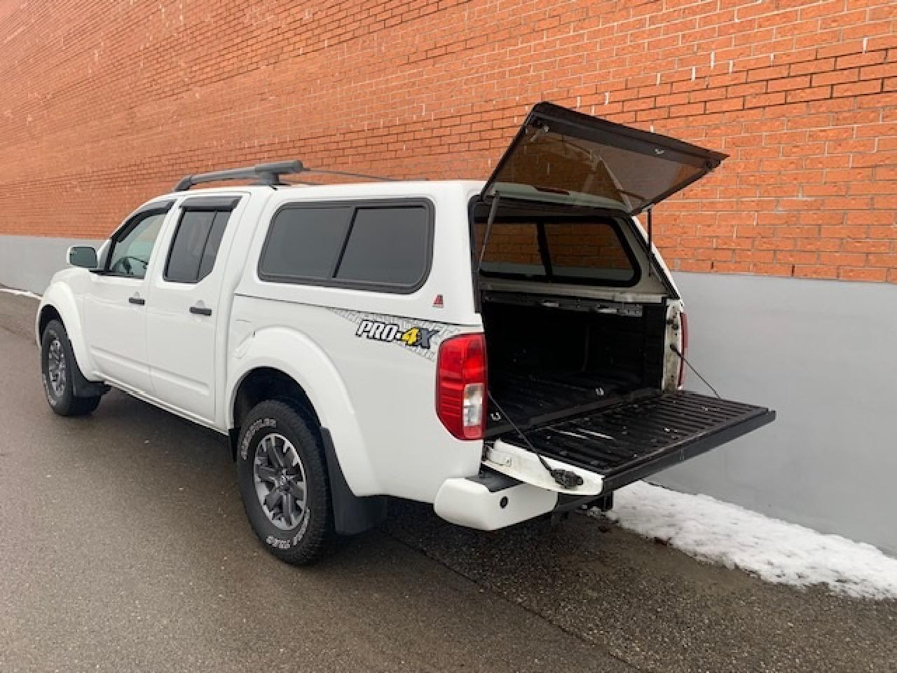 2018 Nissan Frontier PRO-4X 4x4 Photo