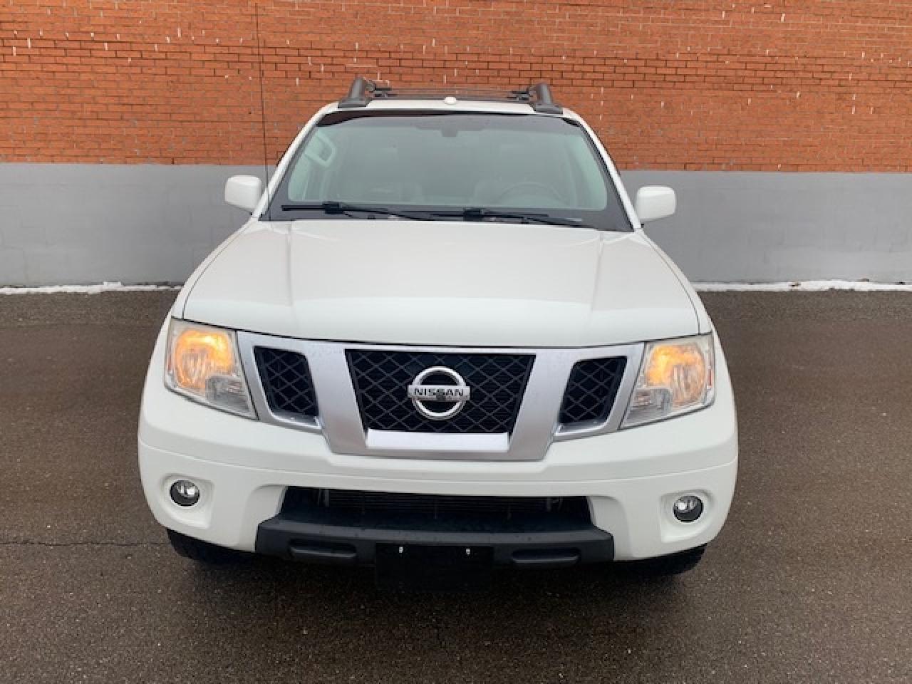 2018 Nissan Frontier PRO-4X 4x4 Photo