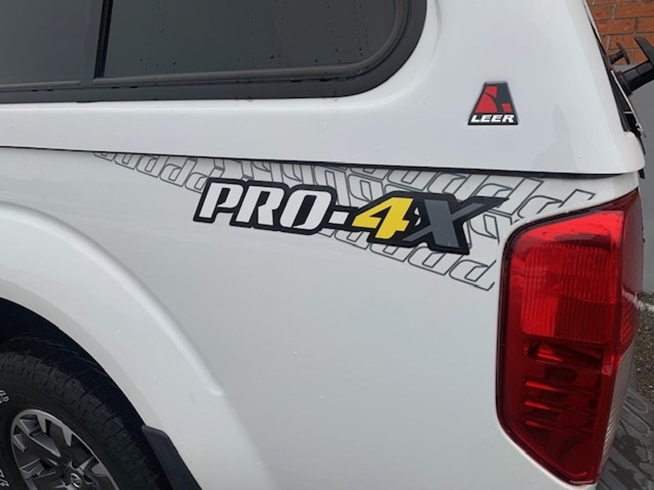 2018 Nissan Frontier PRO-4X 4x4 Photo