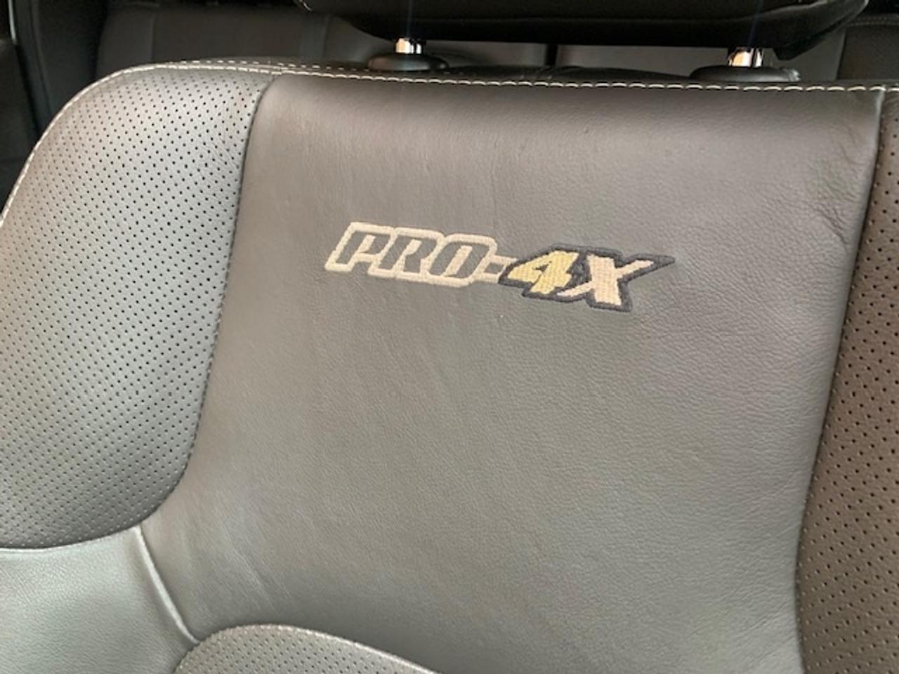 2018 Nissan Frontier PRO-4X 4x4 Photo