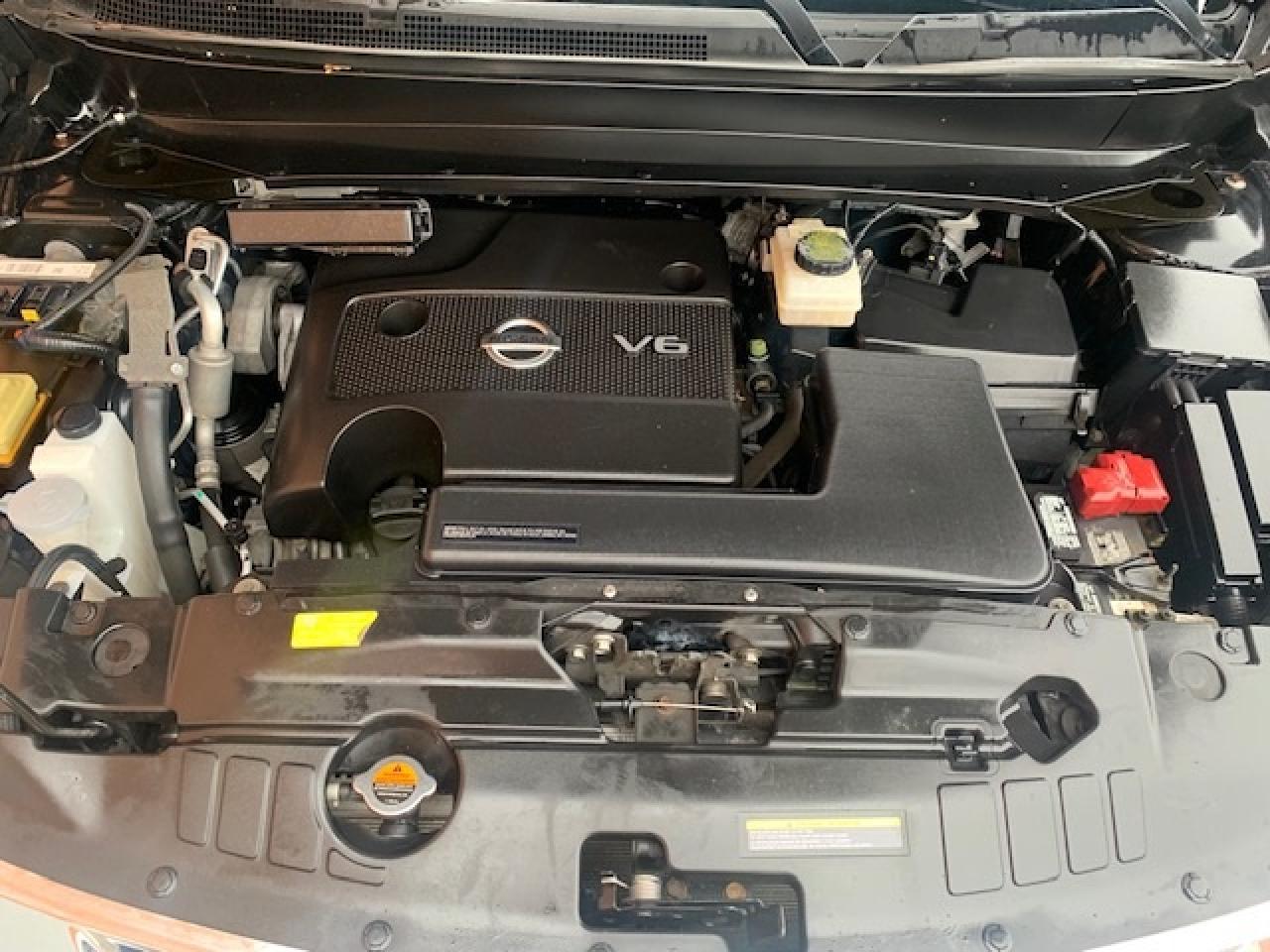 2016 Nissan Pathfinder SV AWD Photo