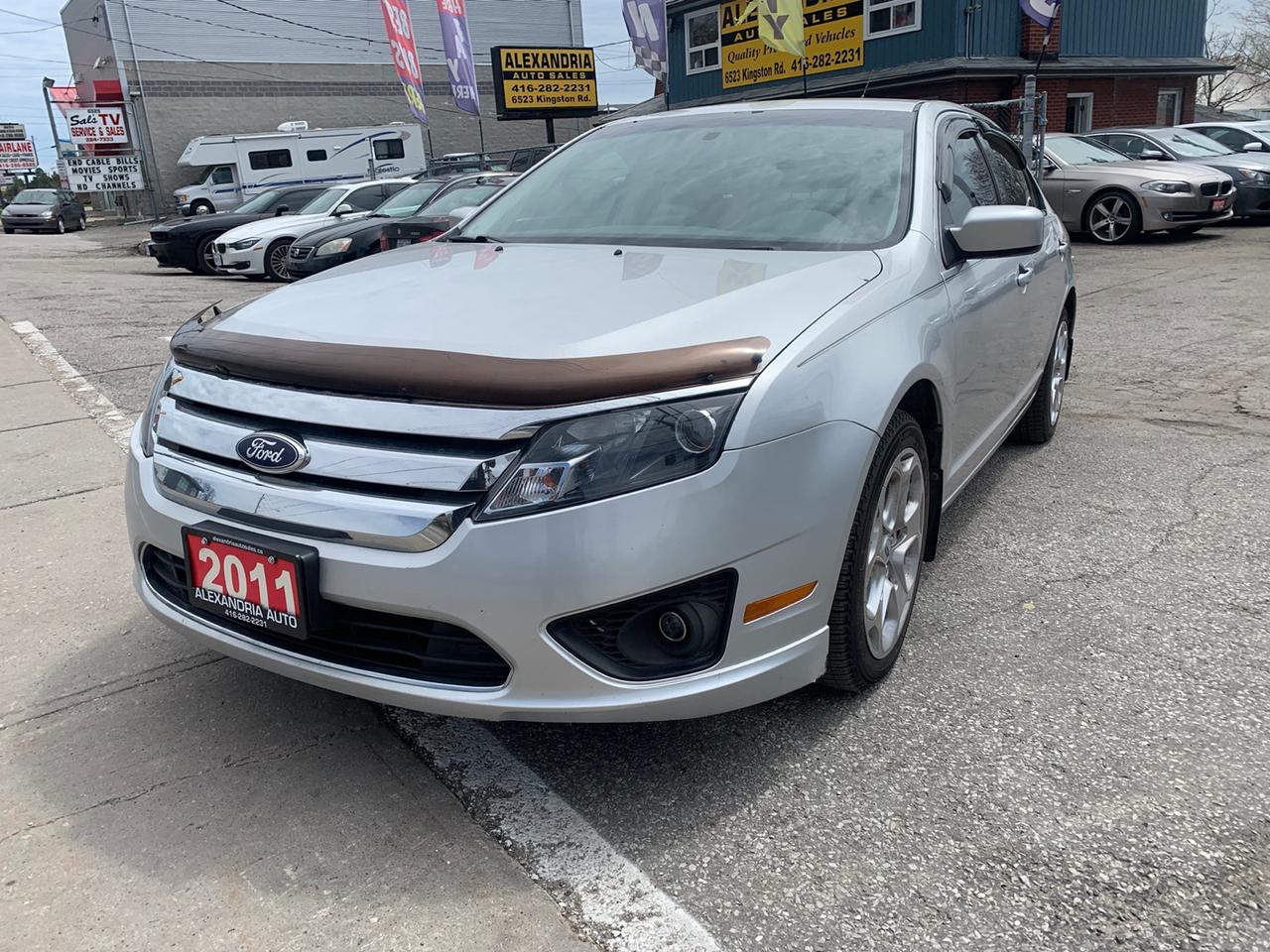 2011 Ford Fusion I4 SE Photo1