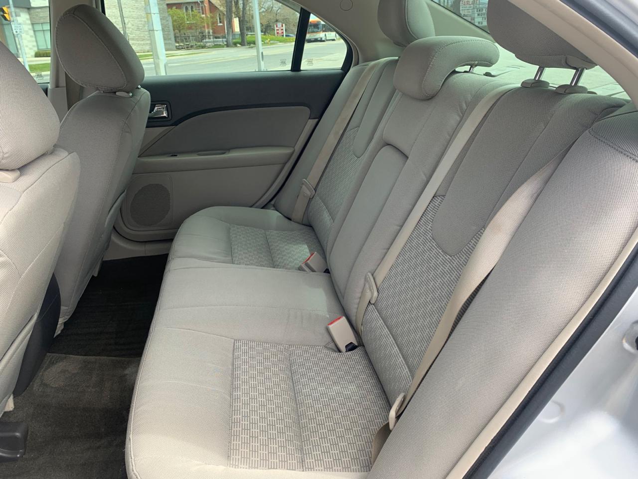 2011 Ford Fusion I4 SE Photo