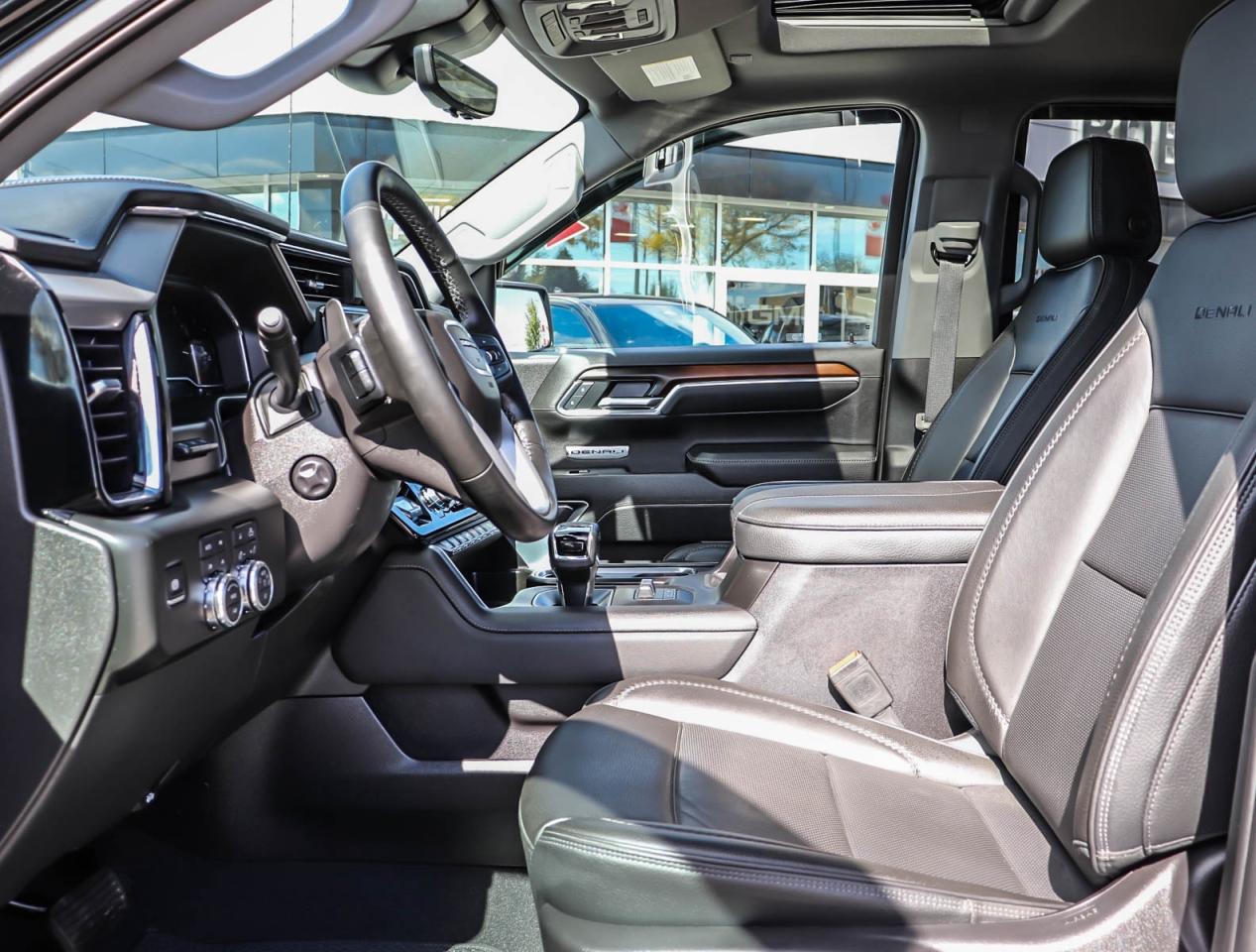 2025 GMC Sierra 1500 Denali Photo