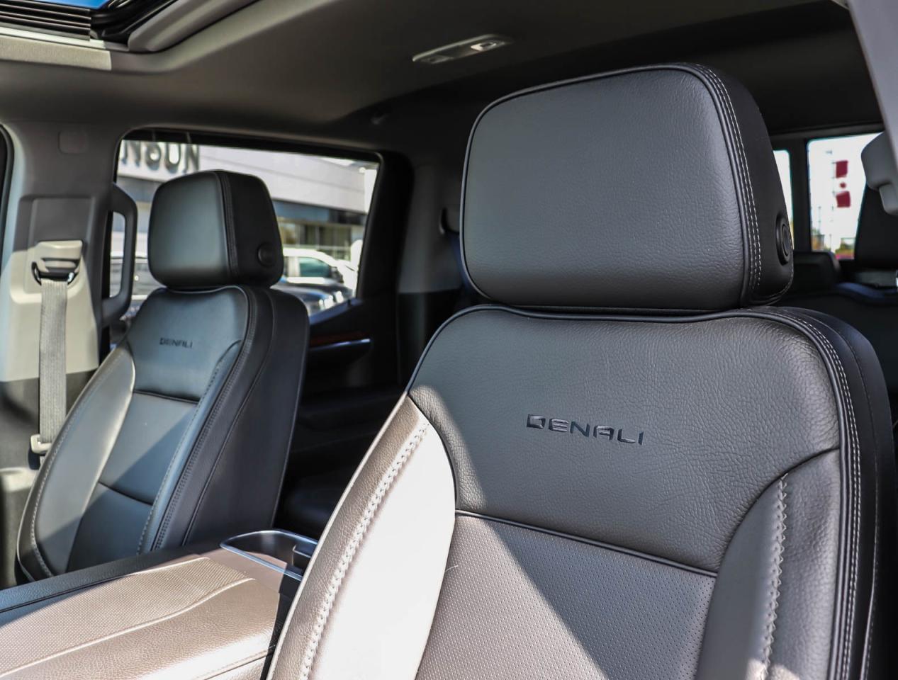 2025 GMC Sierra 1500 Denali Photo