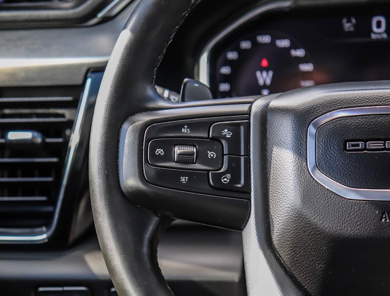 2025 GMC Sierra 1500 Denali Photo