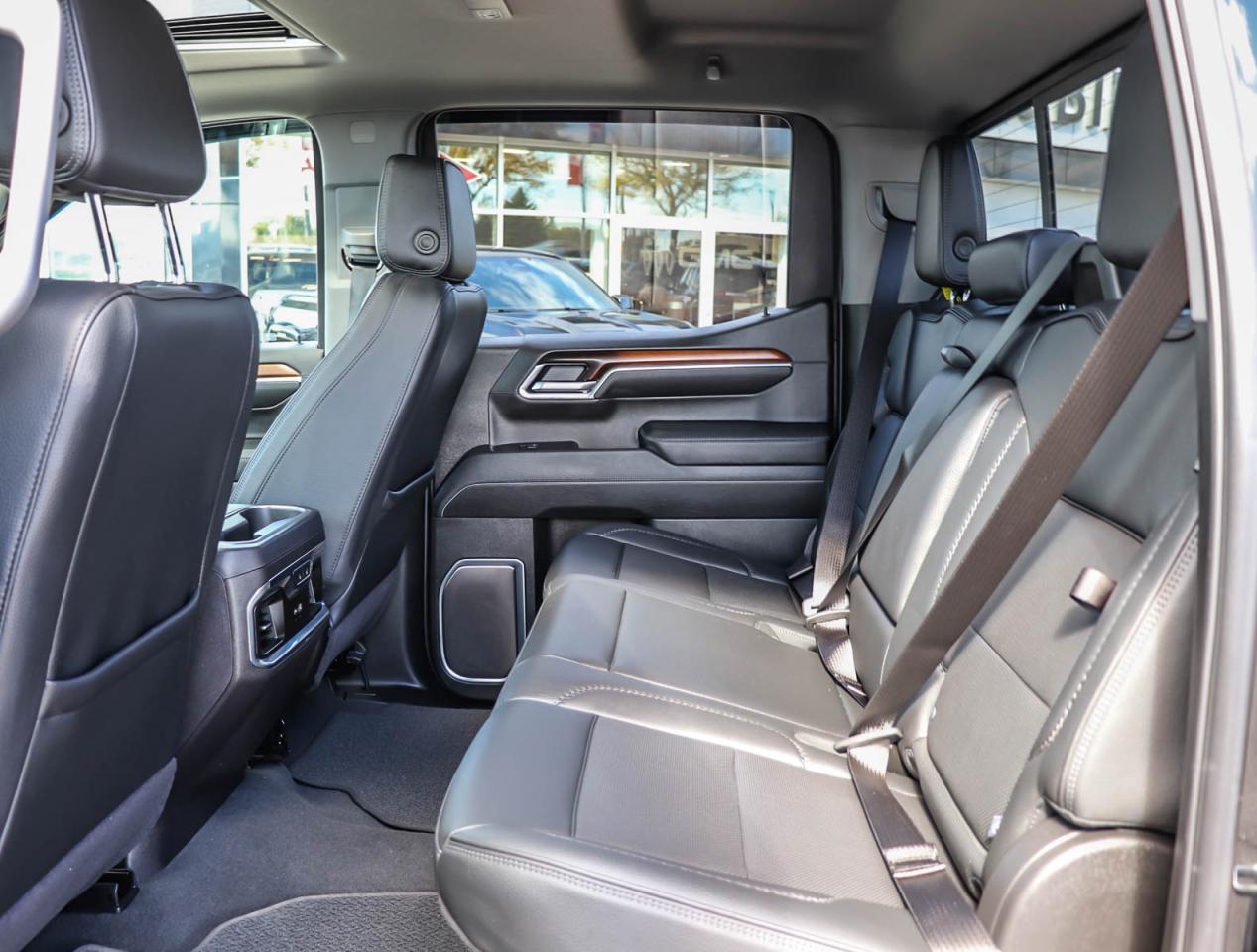 2025 GMC Sierra 1500 Denali Photo