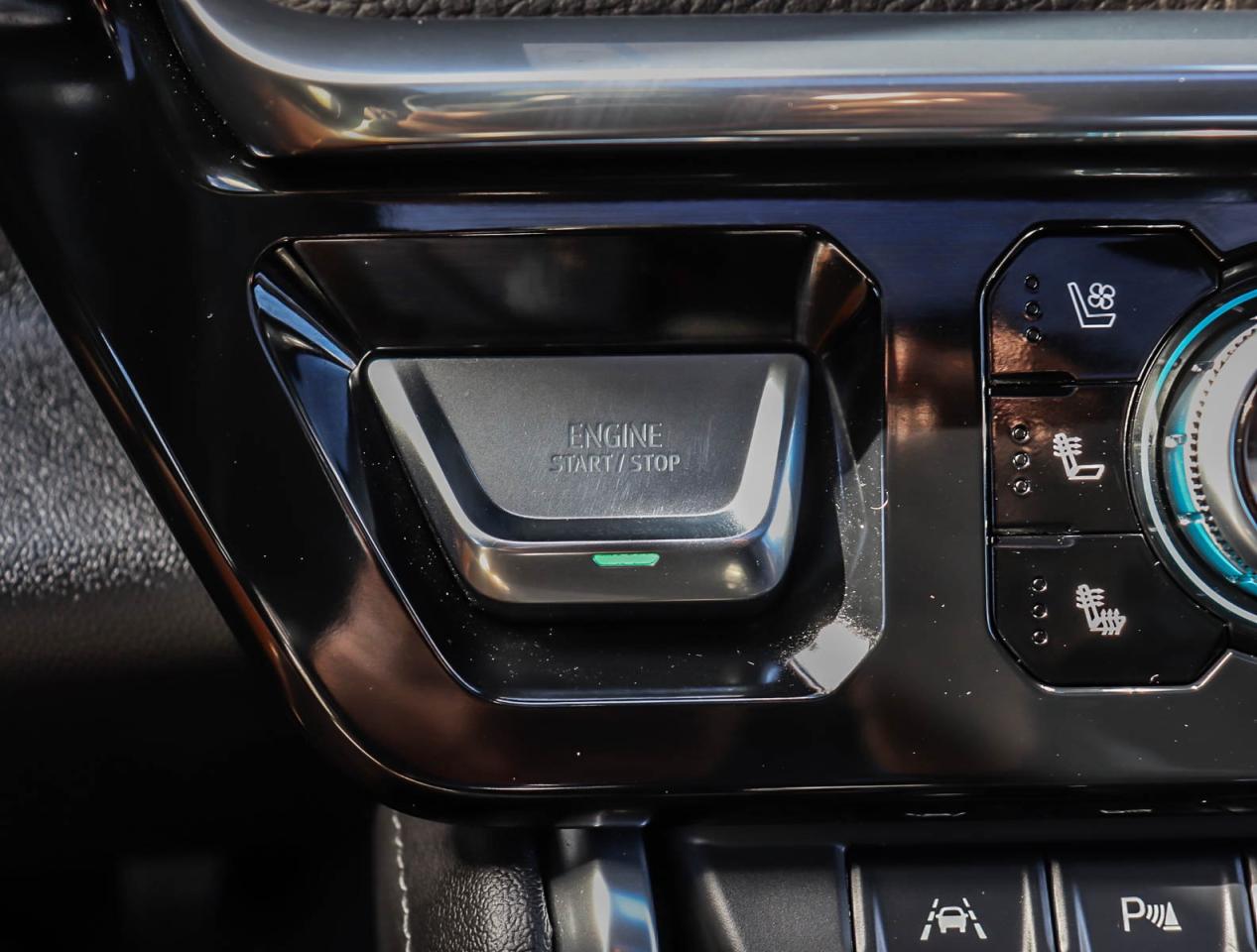 2025 GMC Sierra 1500 Denali Photo