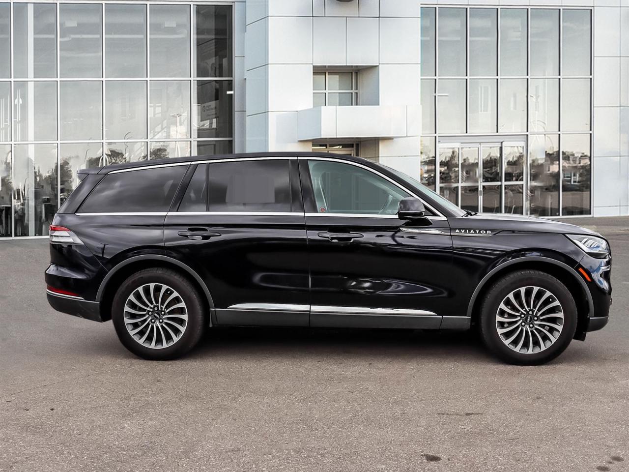 2022 Lincoln Aviator Reserve Photo2