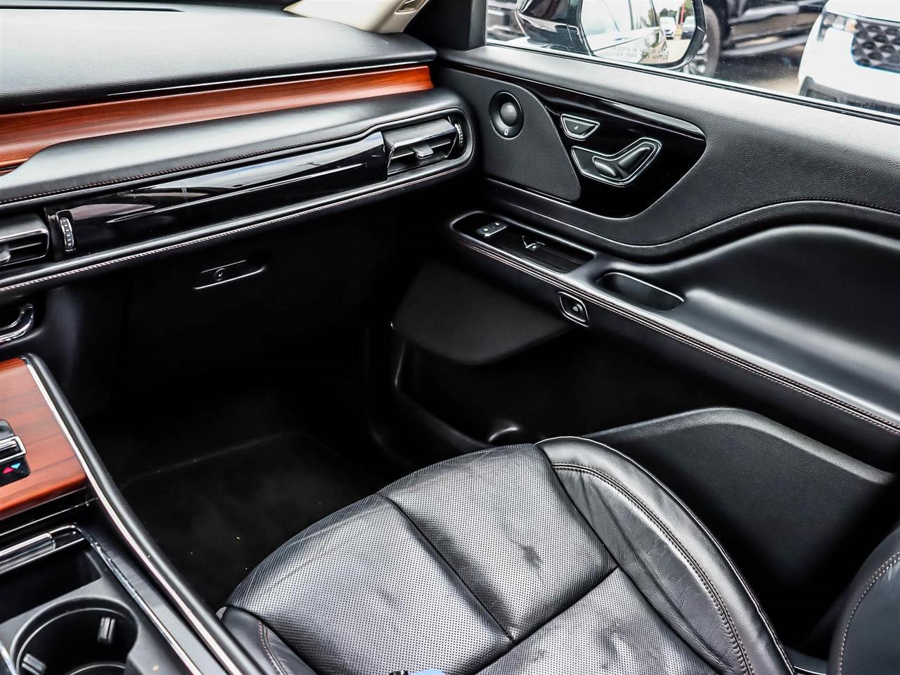 2022 Lincoln Aviator Reserve Photo