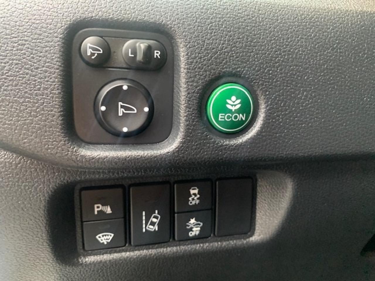 2017 Honda Pilot Touring AWD Photo