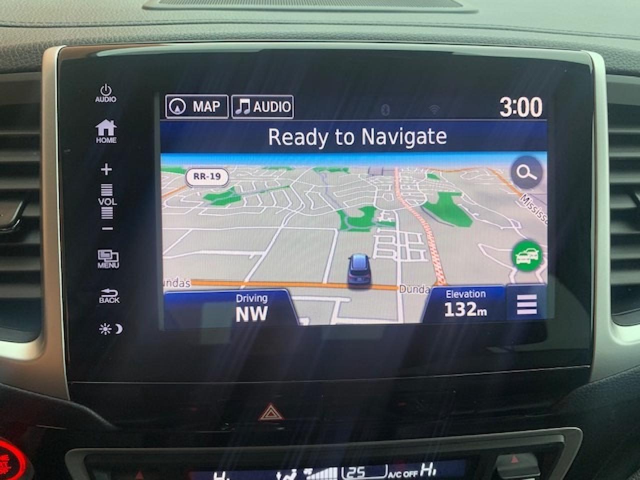 2017 Honda Pilot Touring AWD Photo