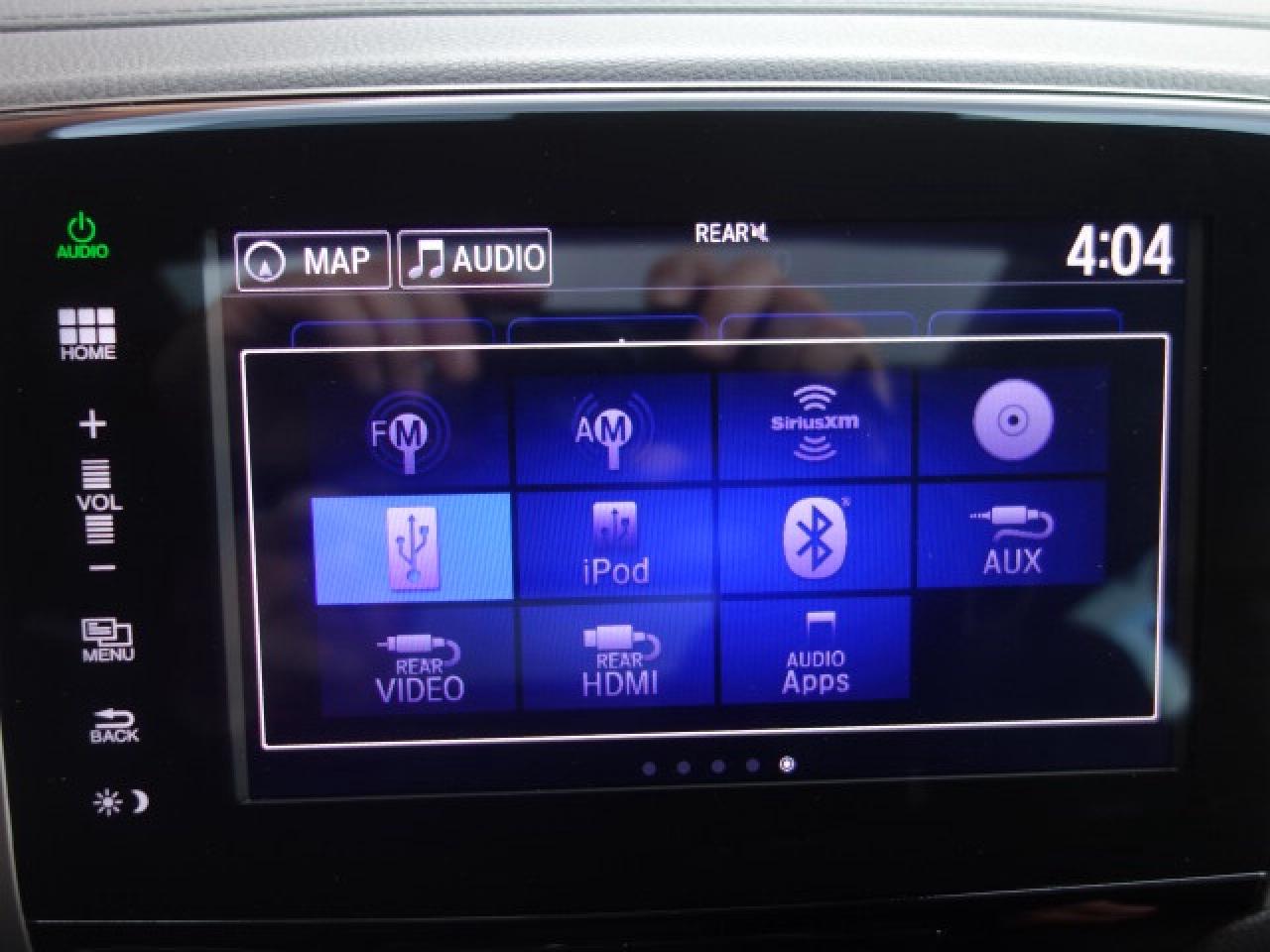 2017 Honda Pilot Touring AWD Photo