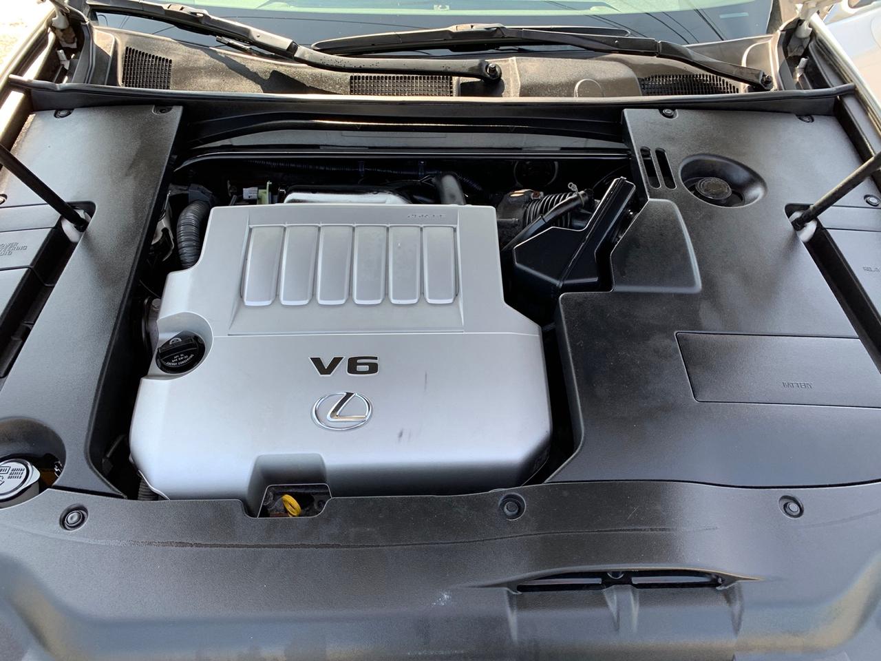 2010 Lexus ES 350 Sedan Photo