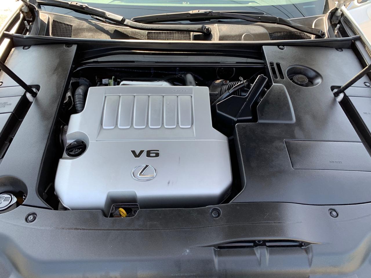 2010 Lexus ES 350 Sedan Photo