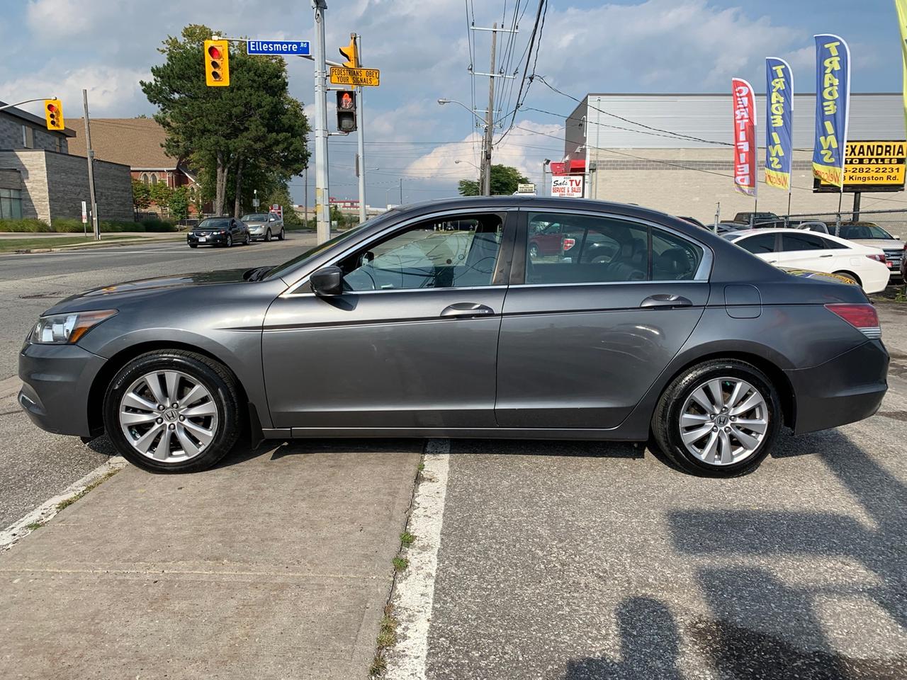 2012 Honda Accord EX-L Sedan AT with Navigation Photo