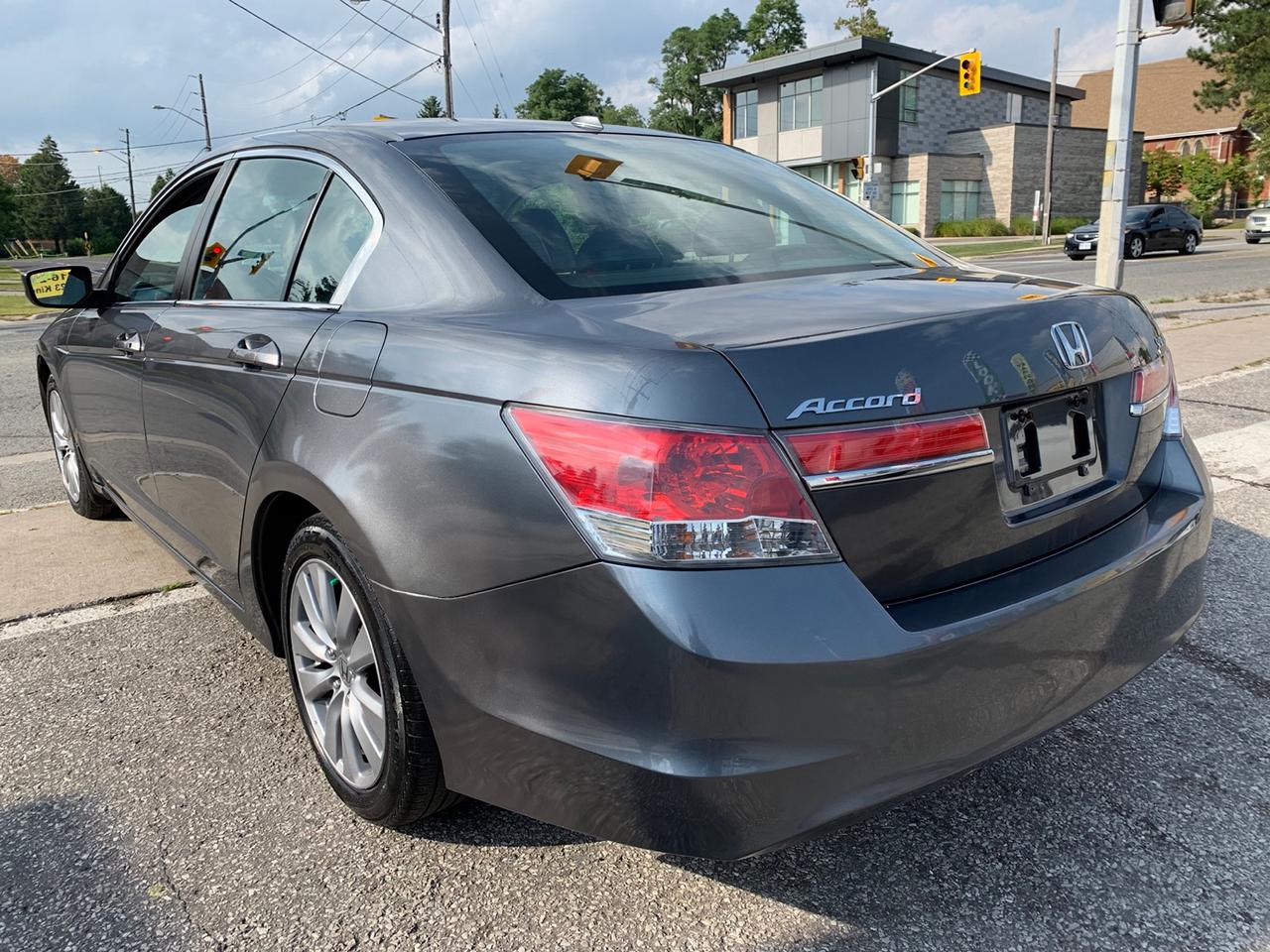 2012 Honda Accord EX-L Sedan AT with Navigation Photo