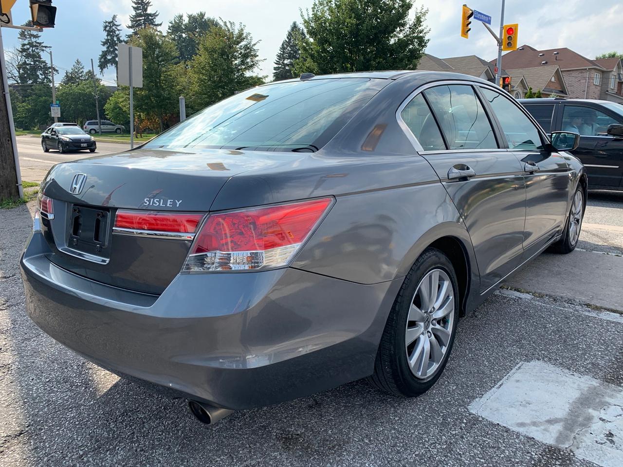 2012 Honda Accord EX-L Sedan AT with Navigation Photo