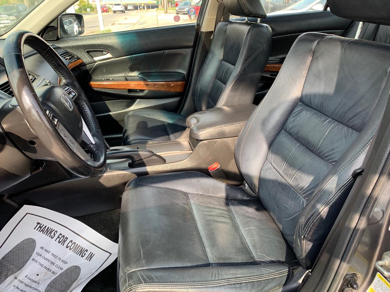 2012 Honda Accord EX-L Sedan AT with Navigation Photo