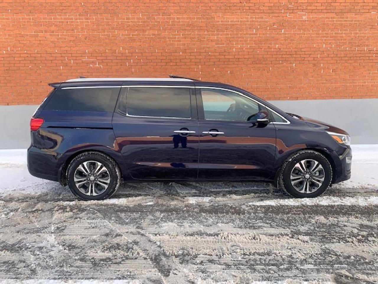 2019 Kia Sedona SX+ Photo