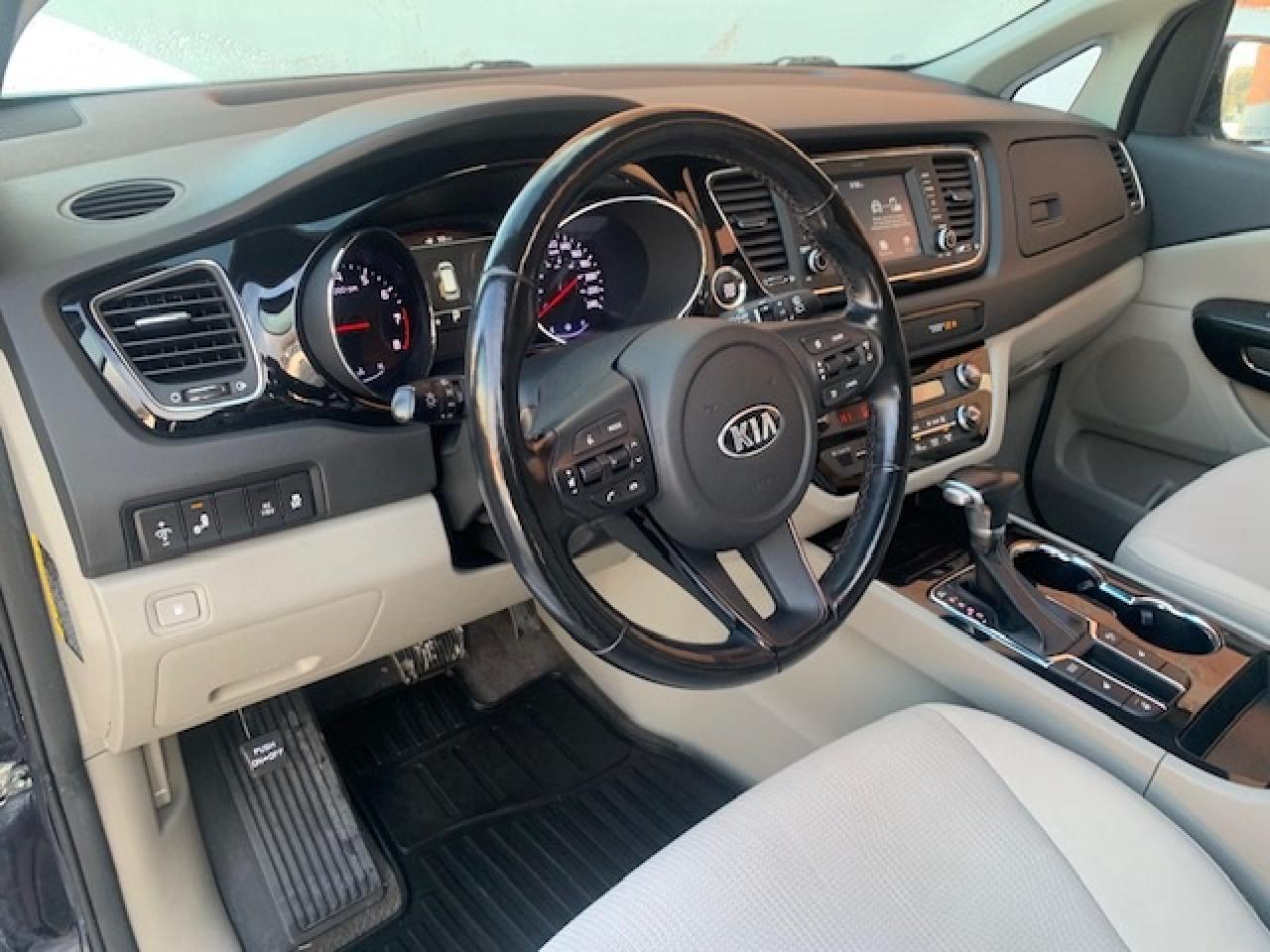 2019 Kia Sedona SX+ Photo