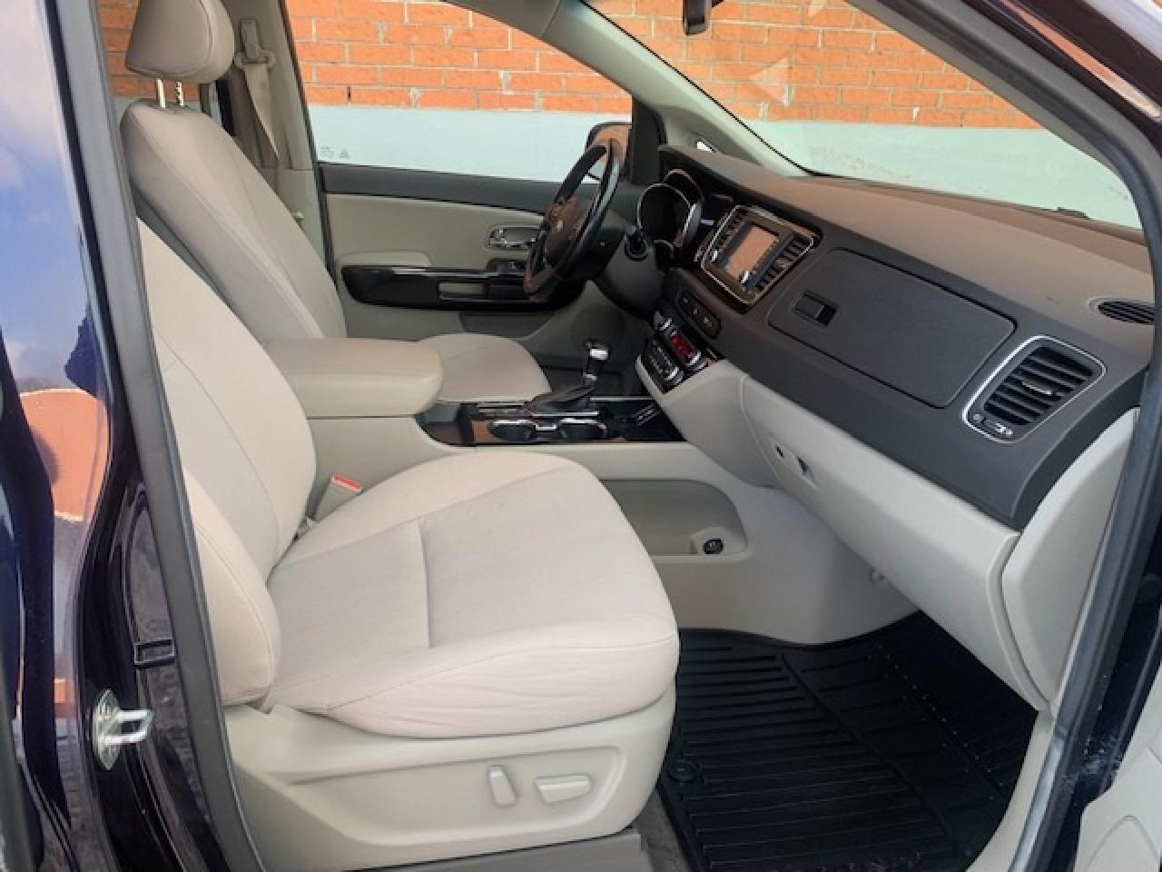 2019 Kia Sedona SX+ Photo