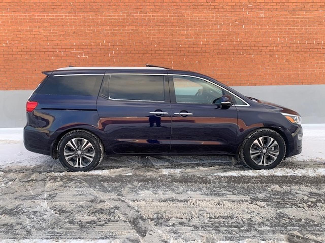 2019 Kia Sedona SX+ Photo